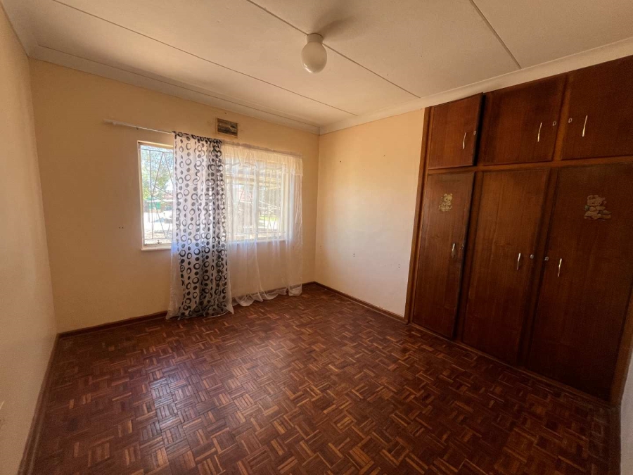 4 Bedroom Property for Sale in Keimoes Northern Cape